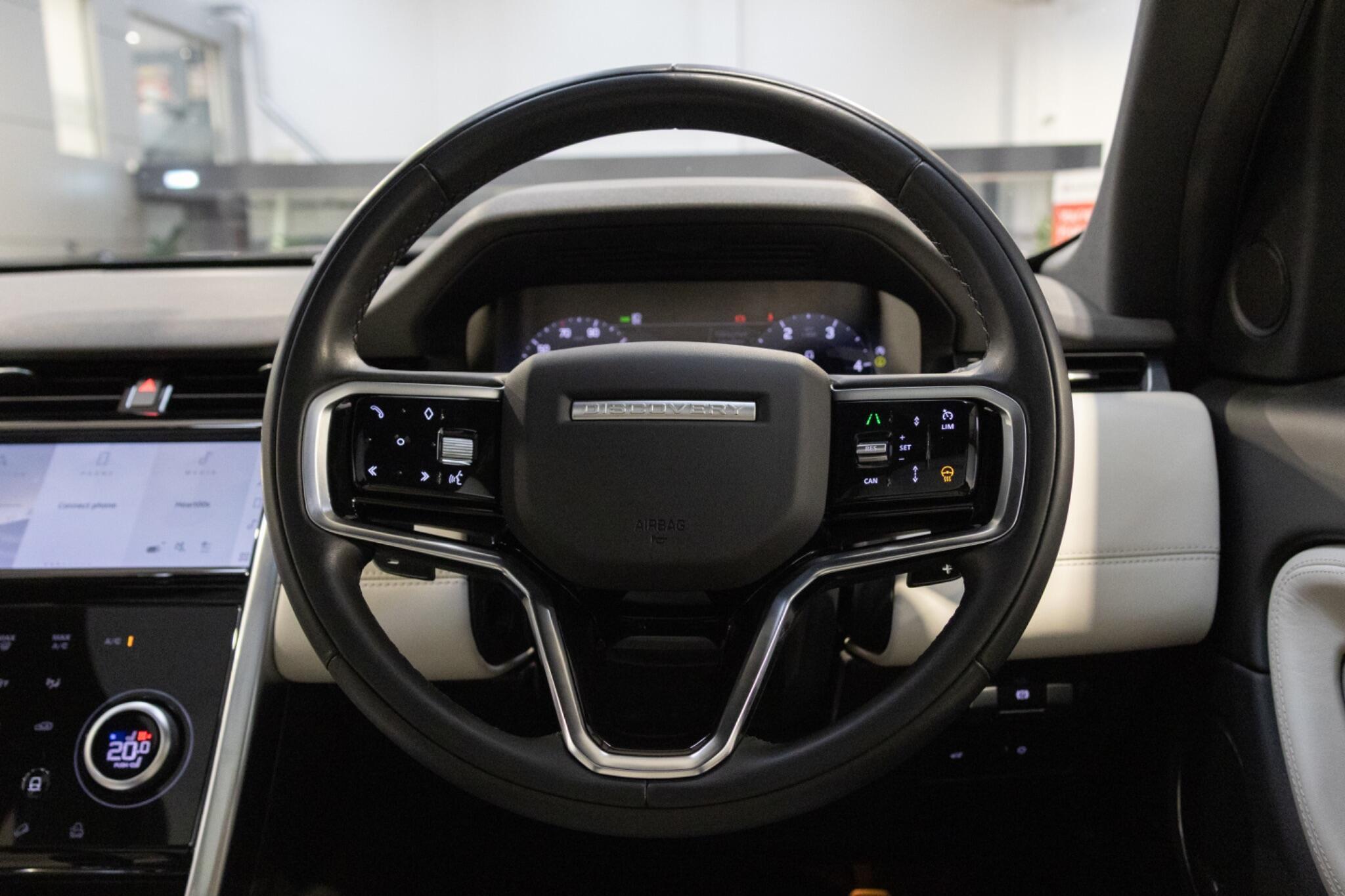 Land Rover DISCOVERY SPORT - Image 14