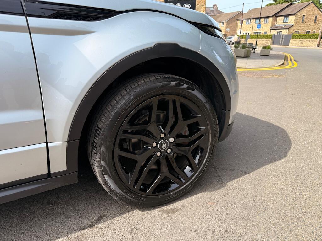 Land Rover Range Rover Evoque - Image 16