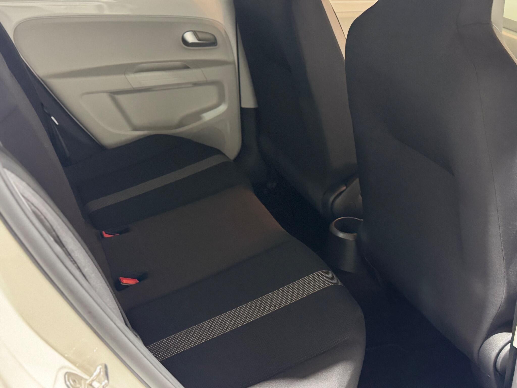 Volkswagen up! - Image 44