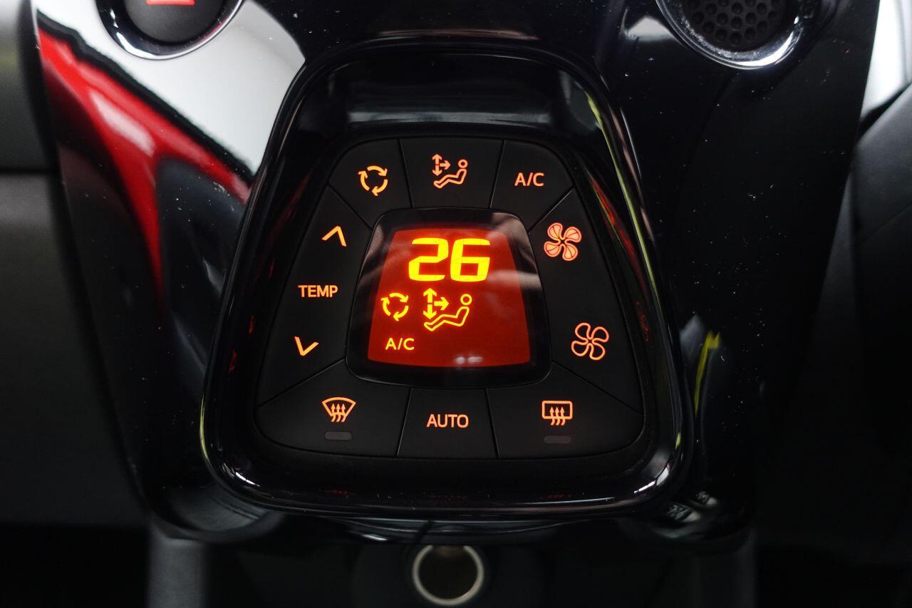 Toyota Aygo - Image 17