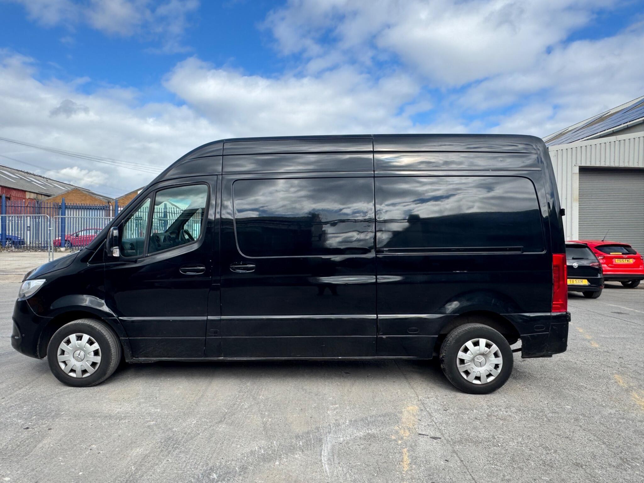 Mercedes Sprinter - Image 2
