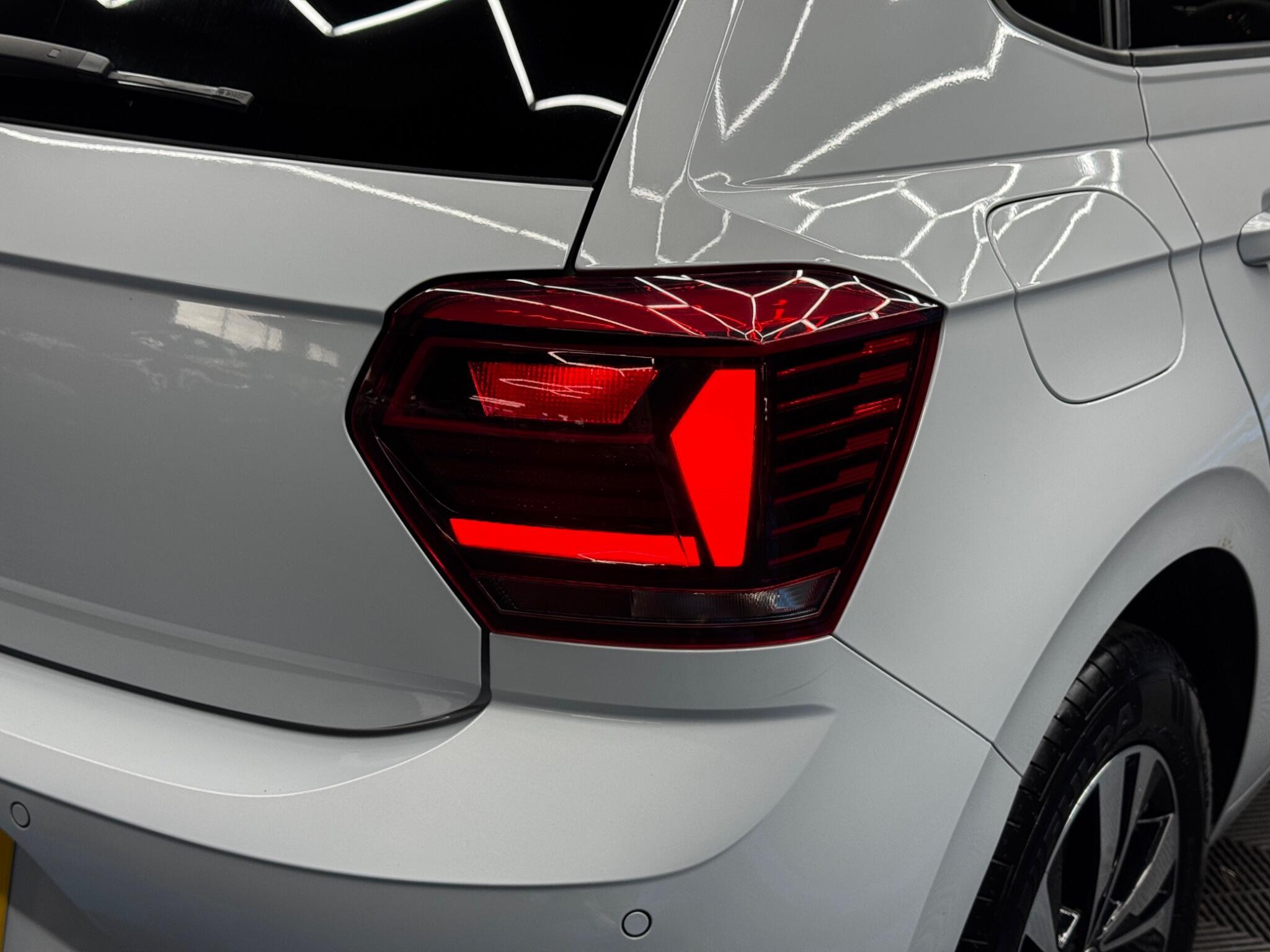 Volkswagen Polo - Image 43