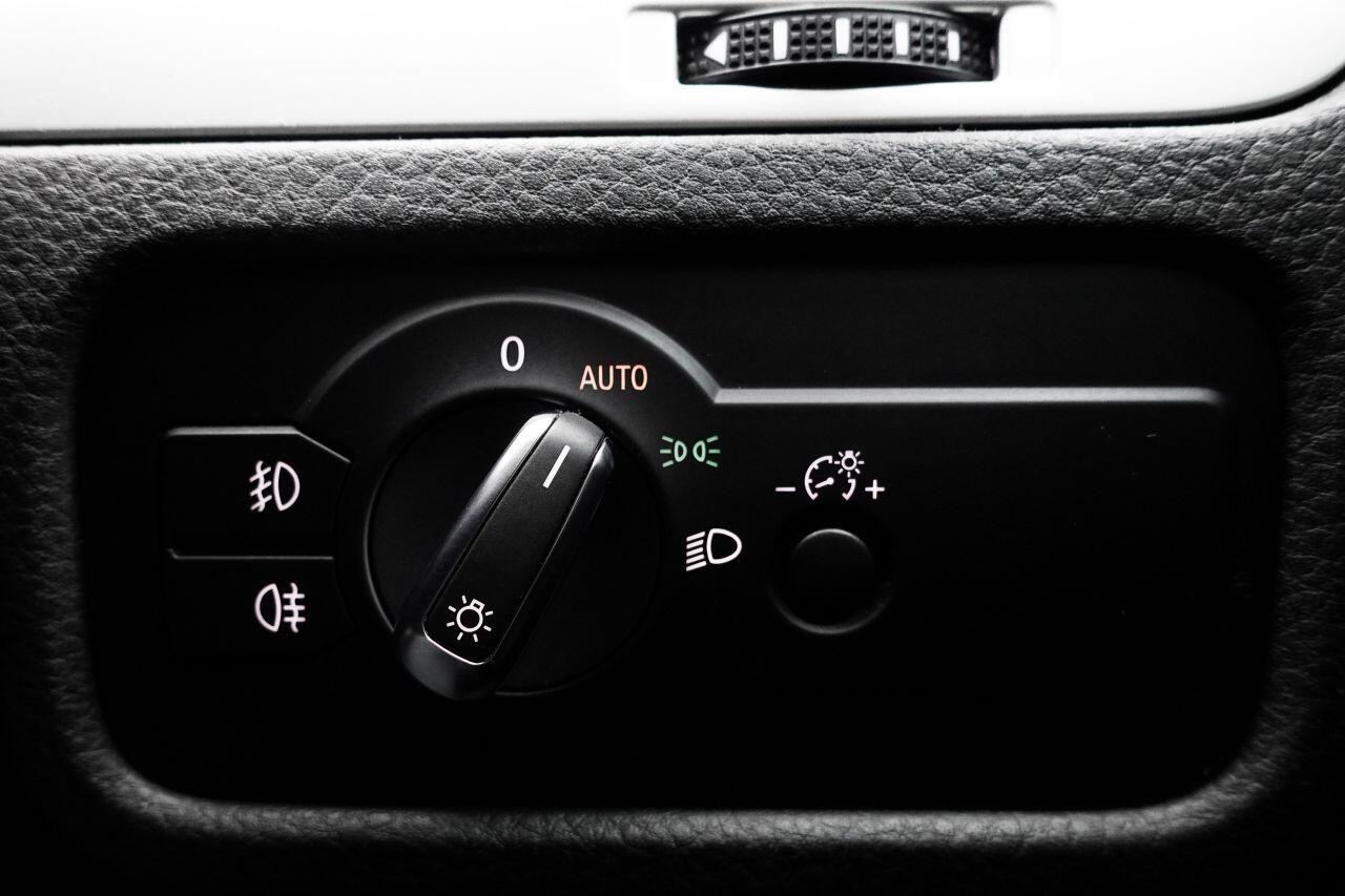 Volkswagen Touareg - Image 56