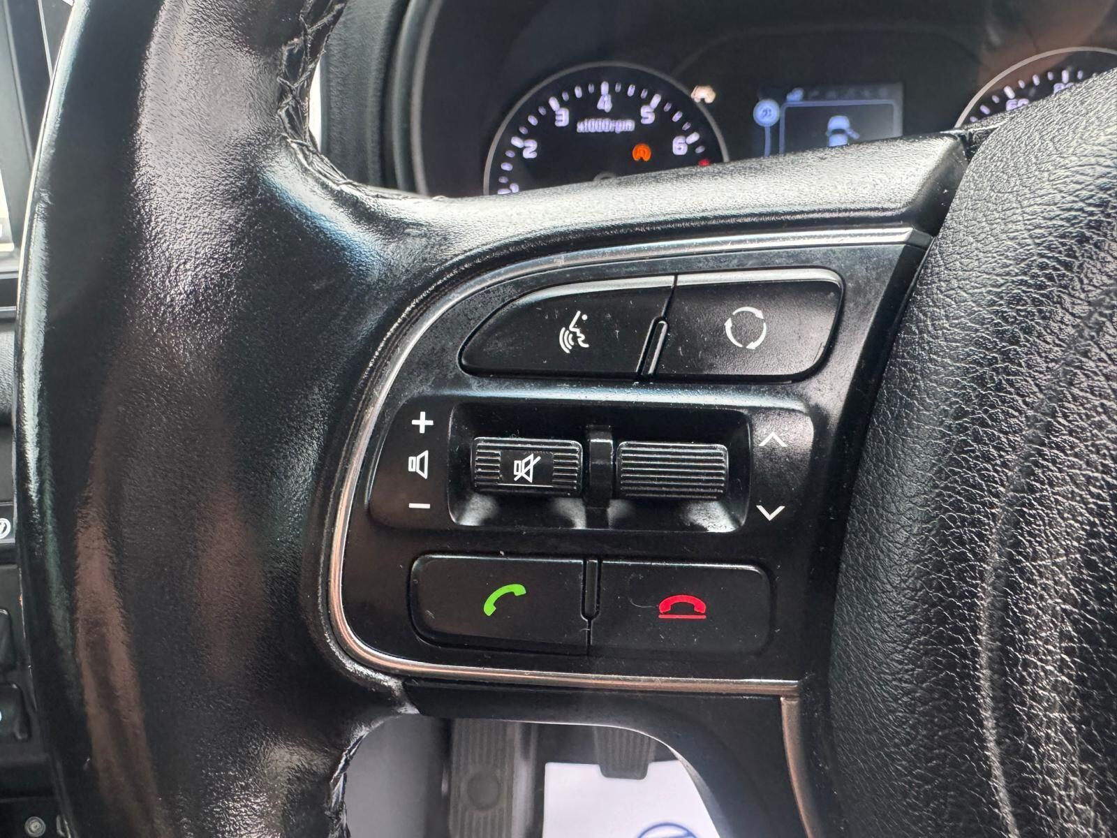 Kia Sportage - Image 30