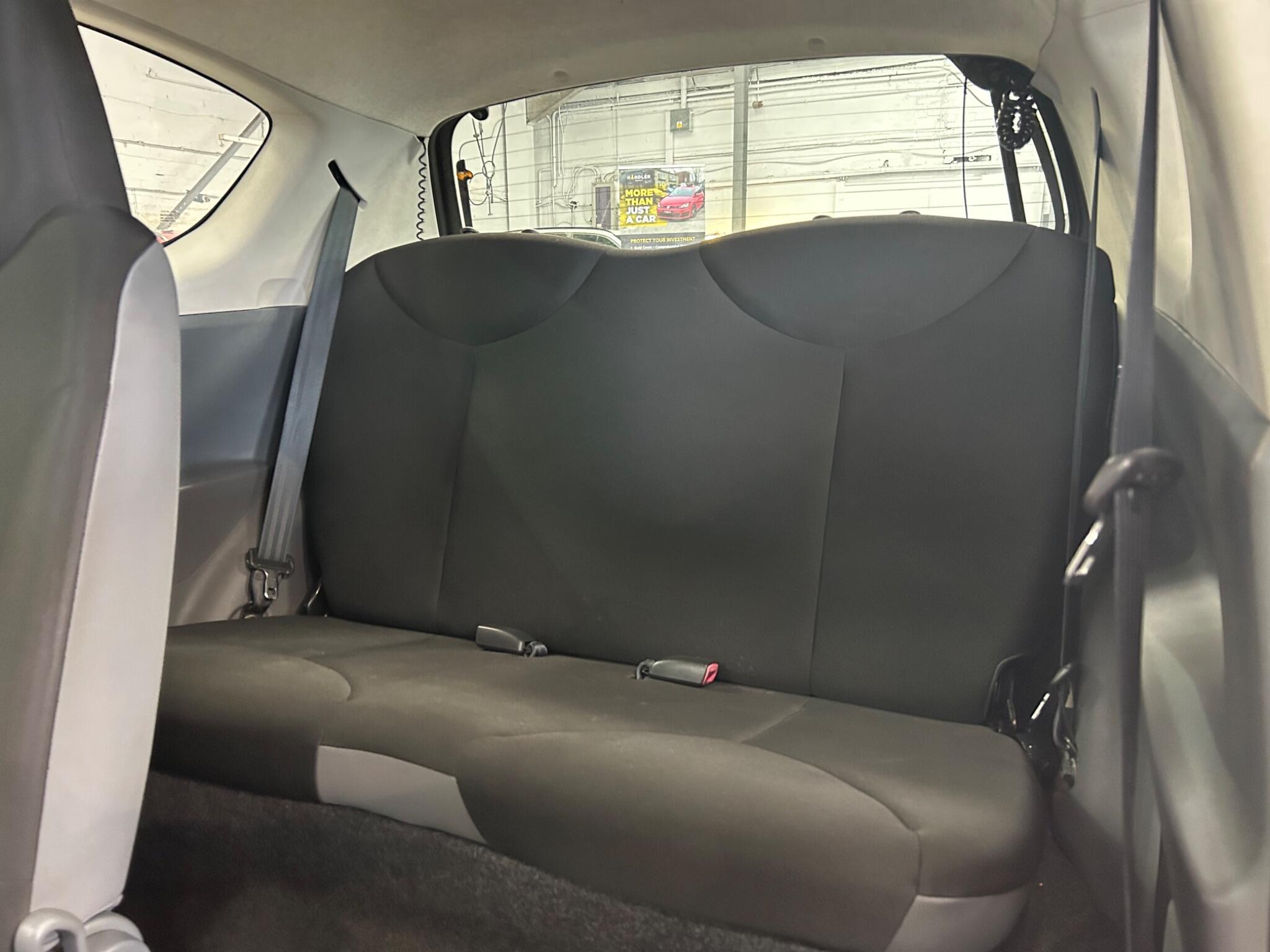 Toyota Aygo - Image 16