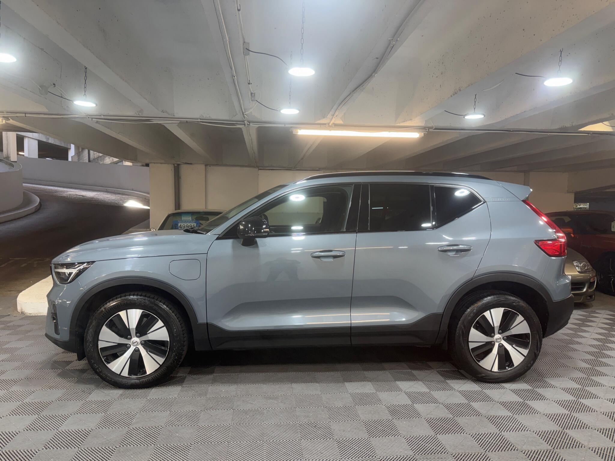 Volvo XC40 - Image 2