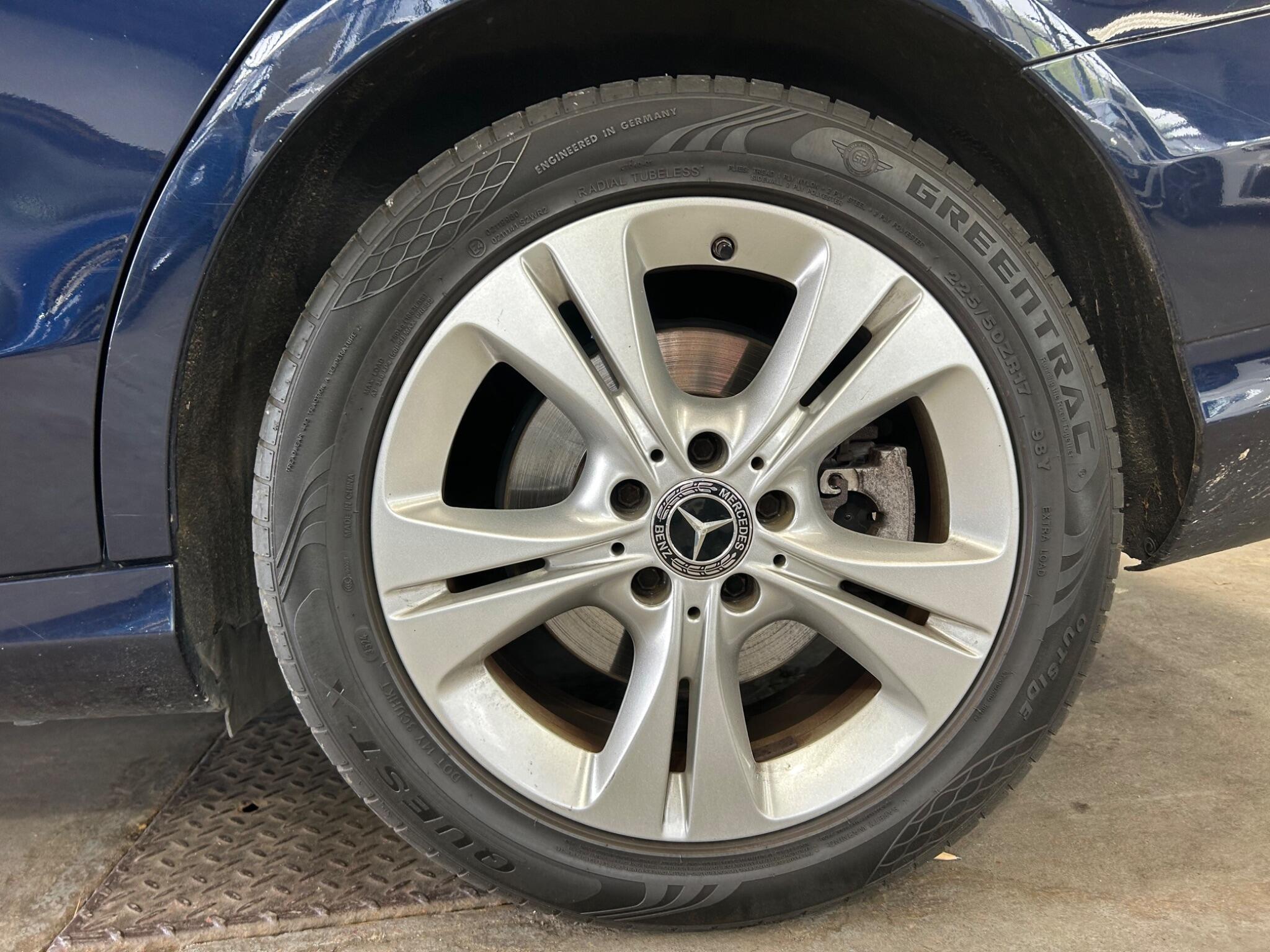 Mercedes C Class - Image 35