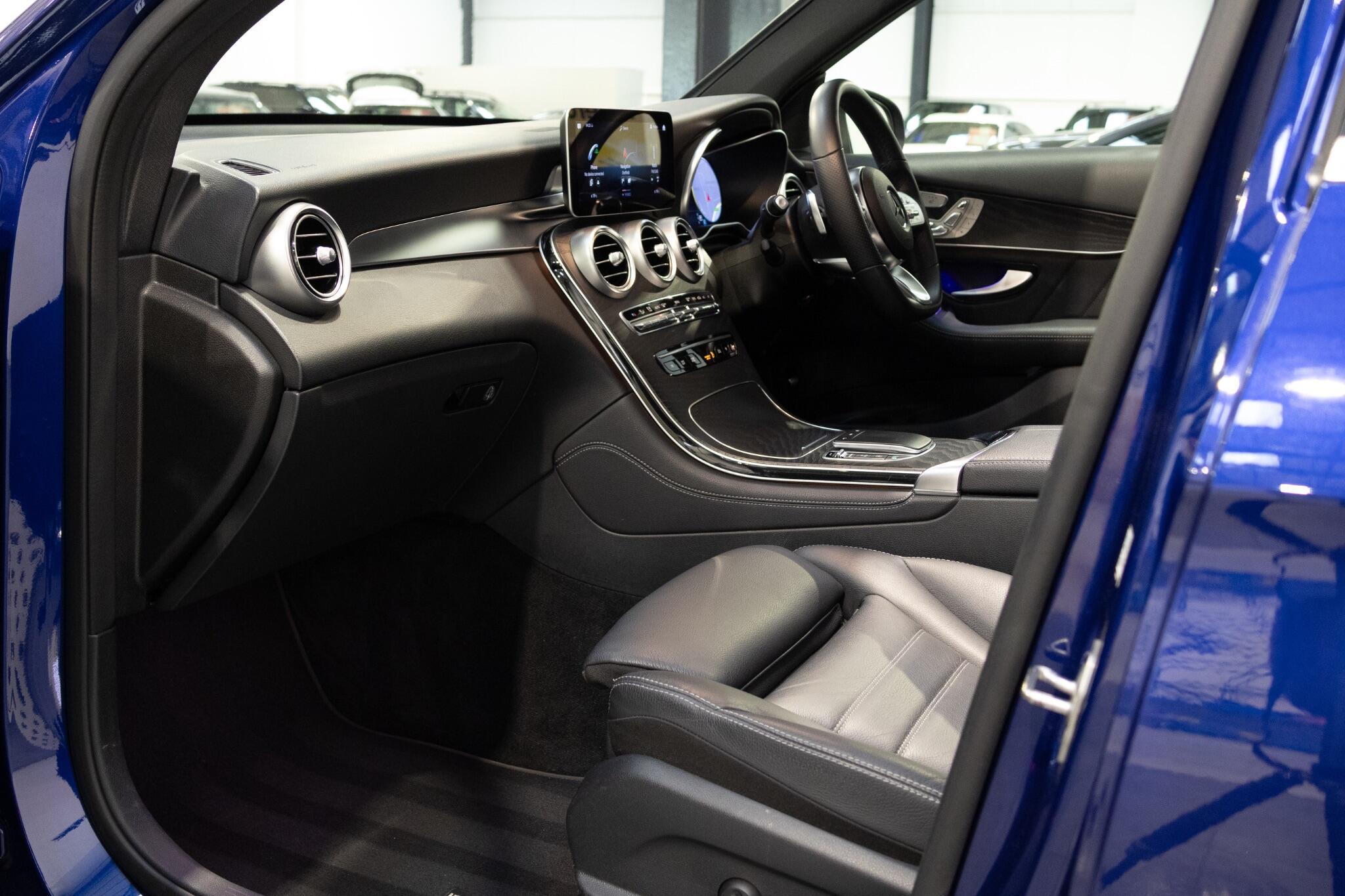 Mercedes GLC - Image 13