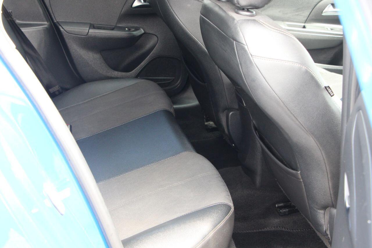 Vauxhall Corsa - Image 13