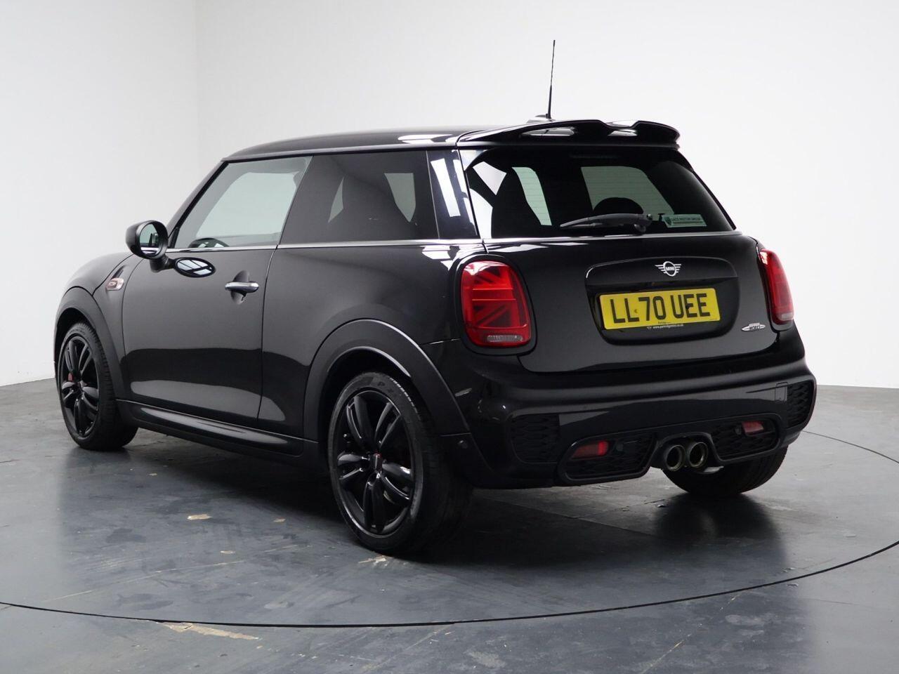MINI Hatch - Image 15