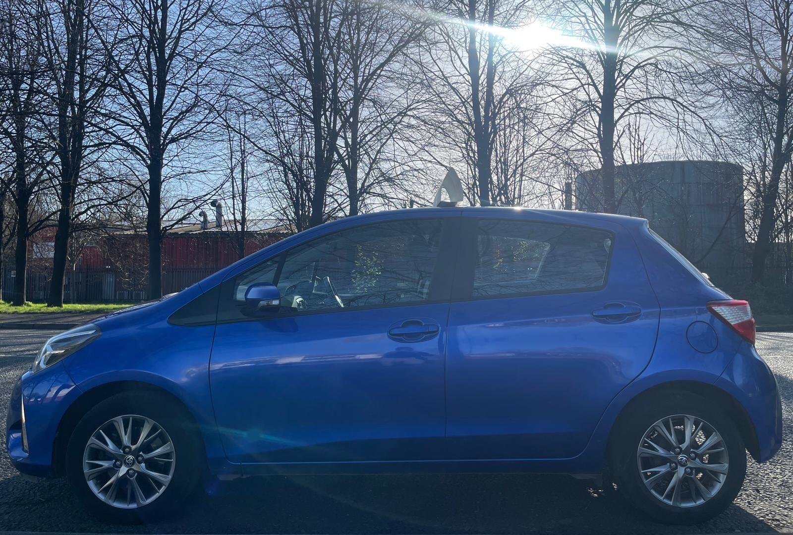 Toyota Yaris - Image 11