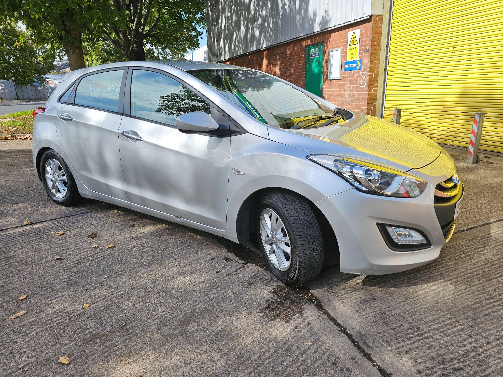 Hyundai i30 - Image 5