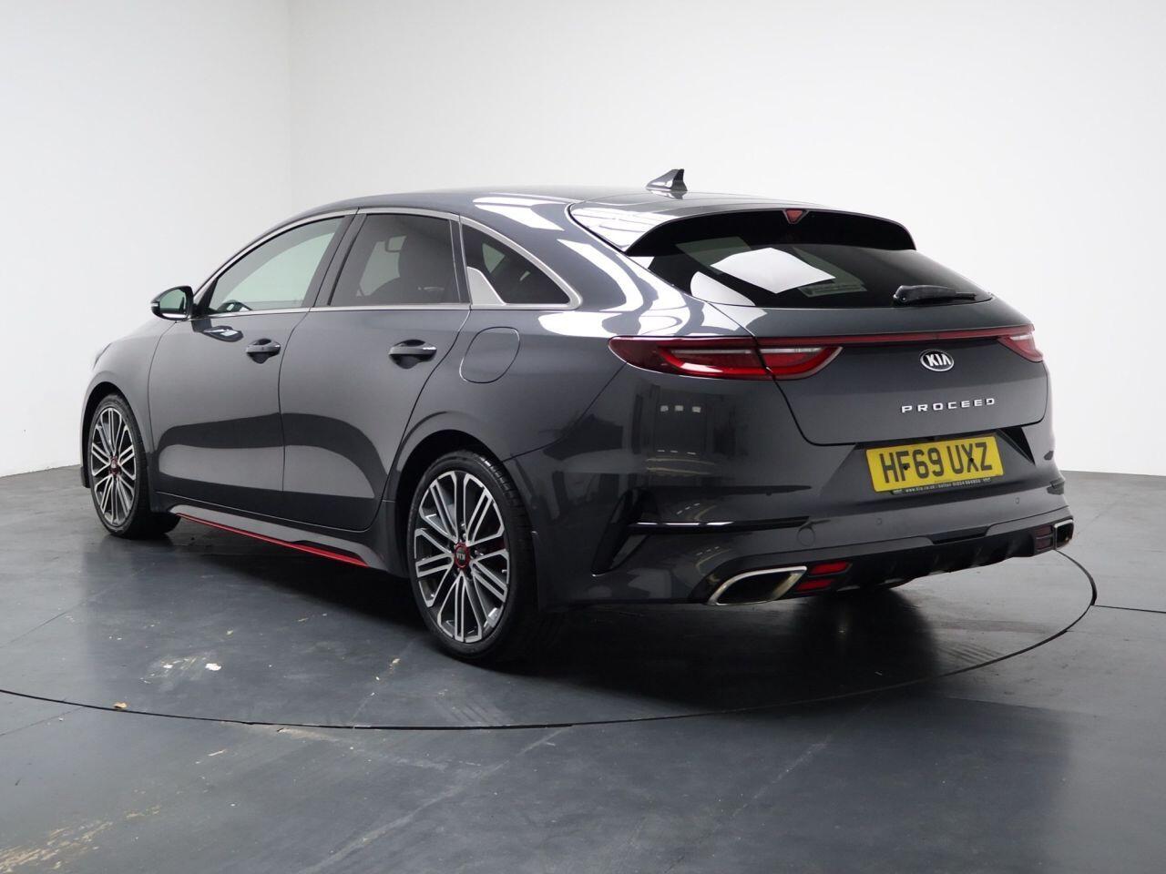Kia ProCeed - Image 8