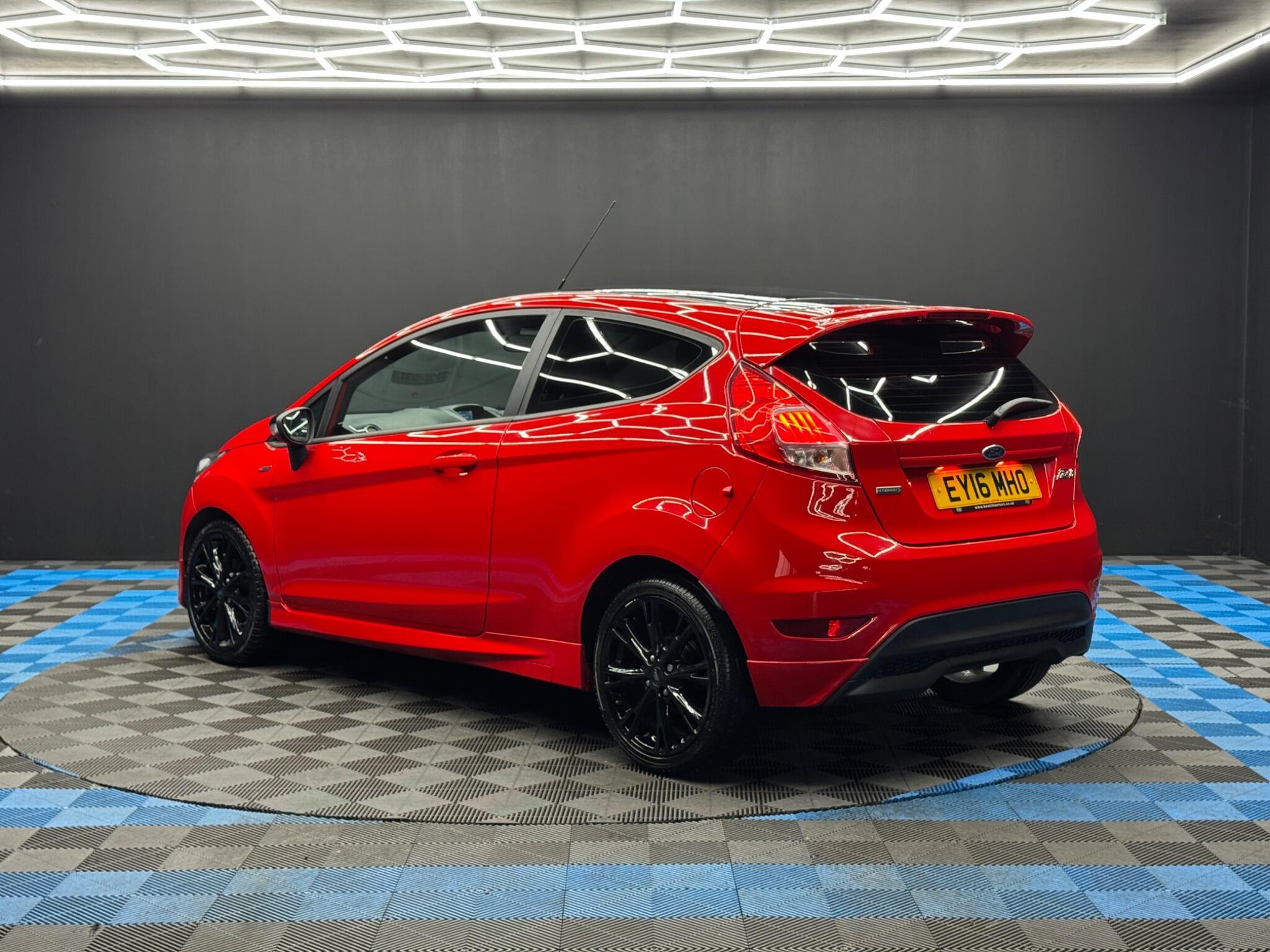 Ford Fiesta - Image 7