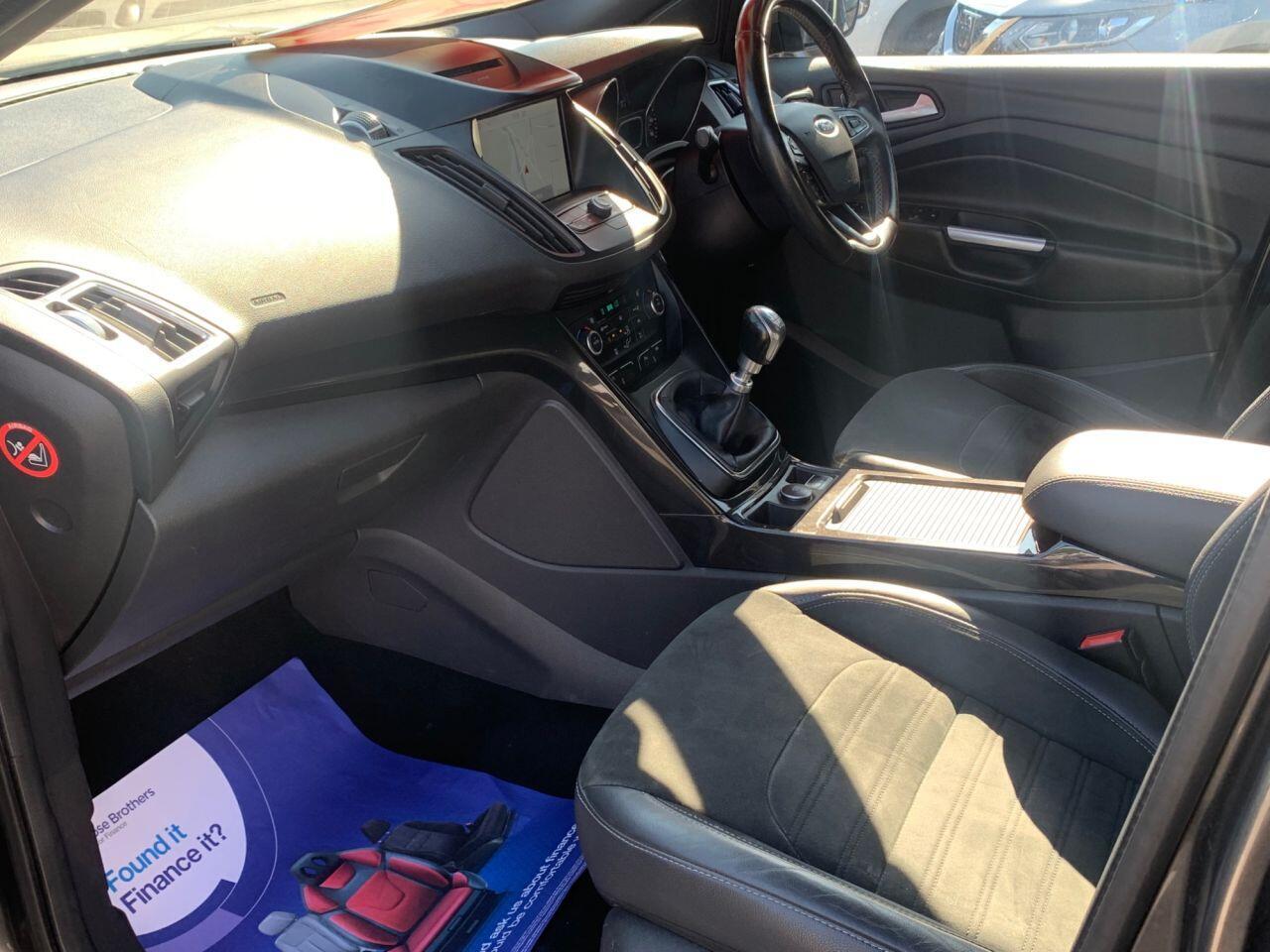 Ford Kuga - Image 16