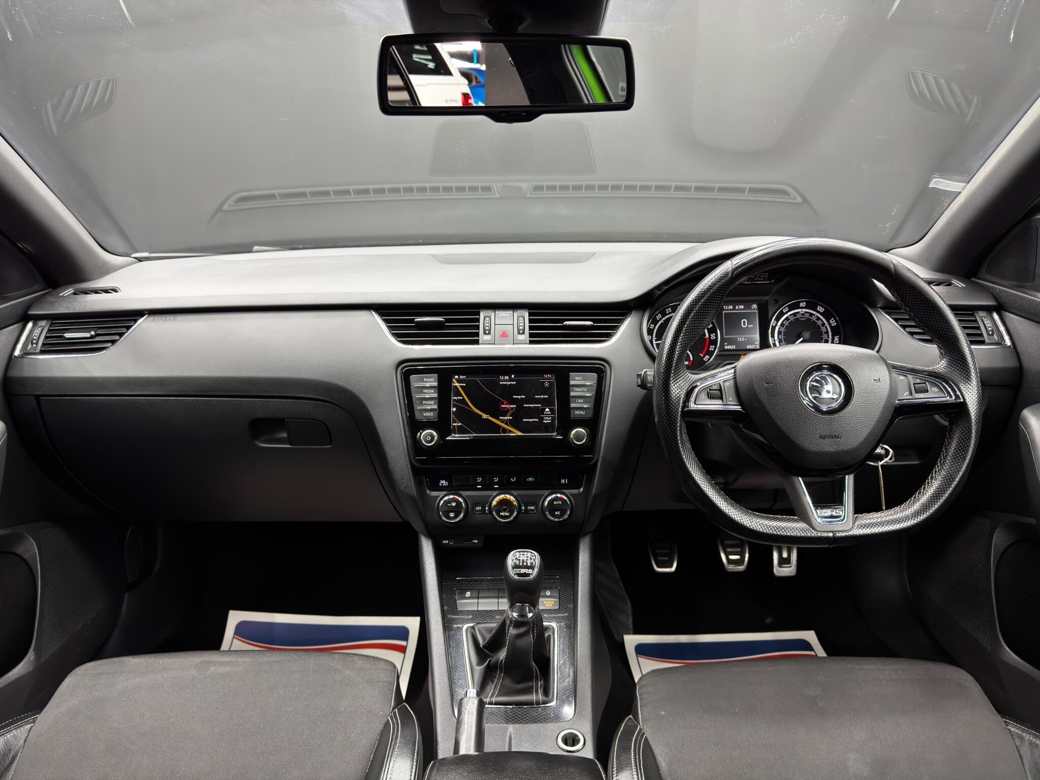 Skoda Octavia - Image 10