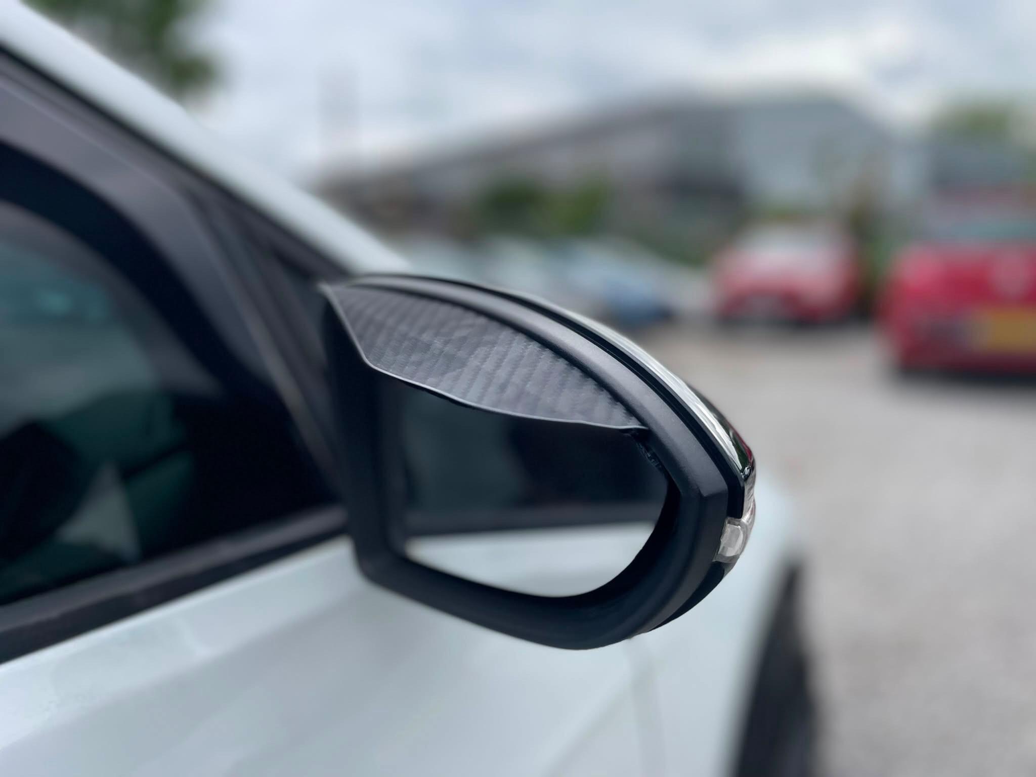 Volkswagen Golf - Image 12