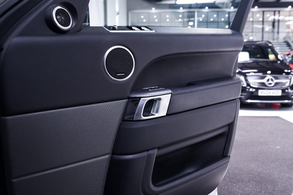 Land Rover RANGE ROVER SPORT - Image 32
