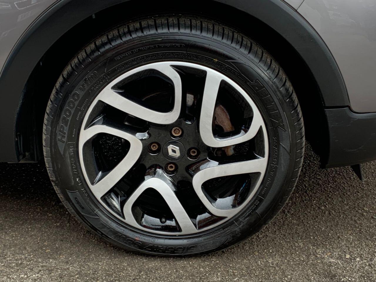 Renault Captur - Image 27