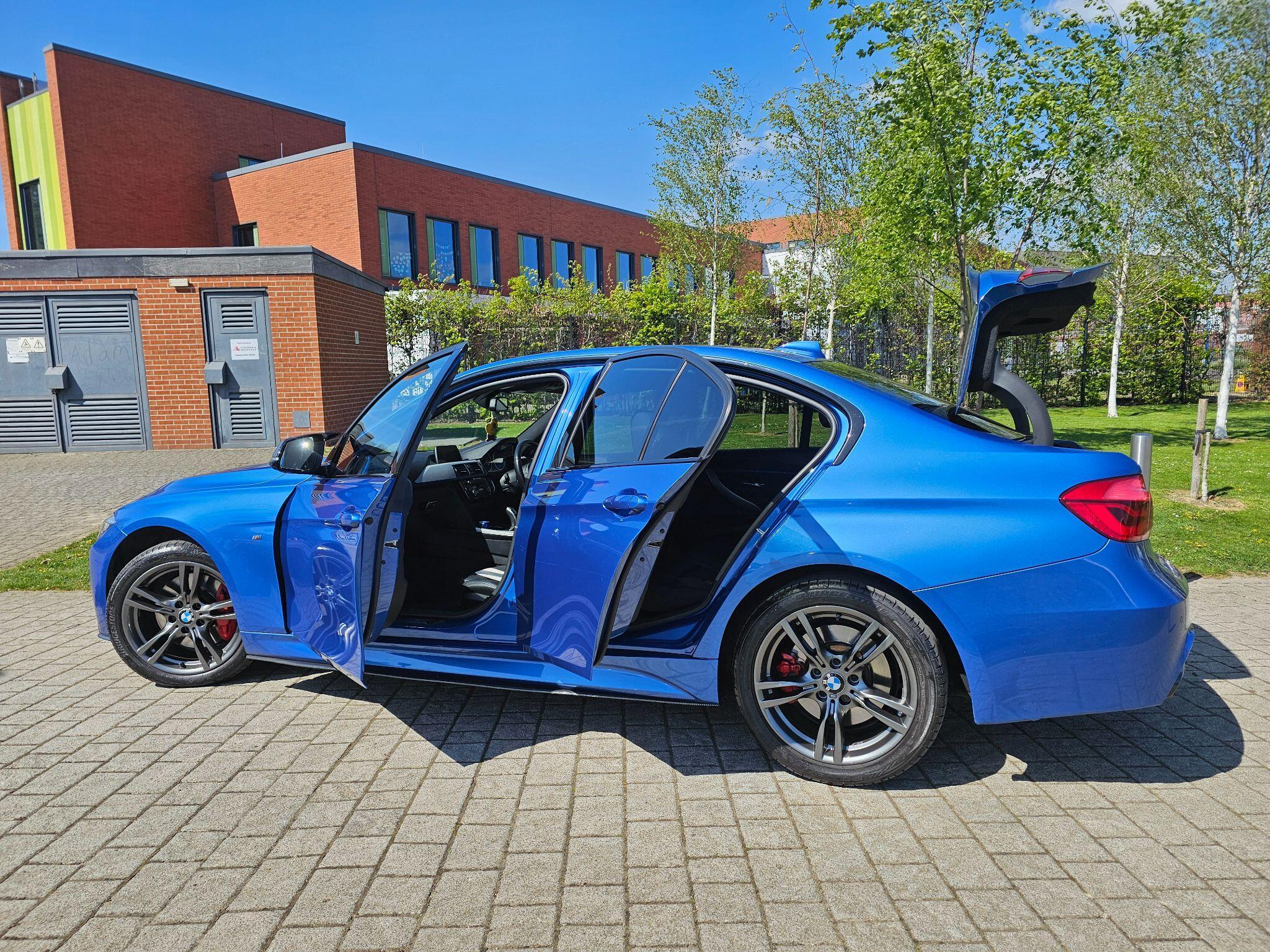 BMW 3 Series - Image 8