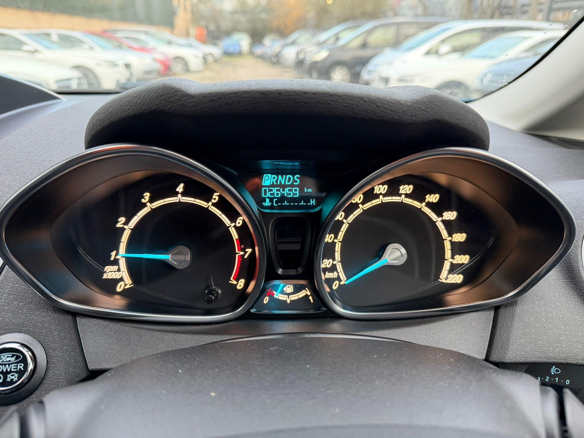 Ford Fiesta - Image 17