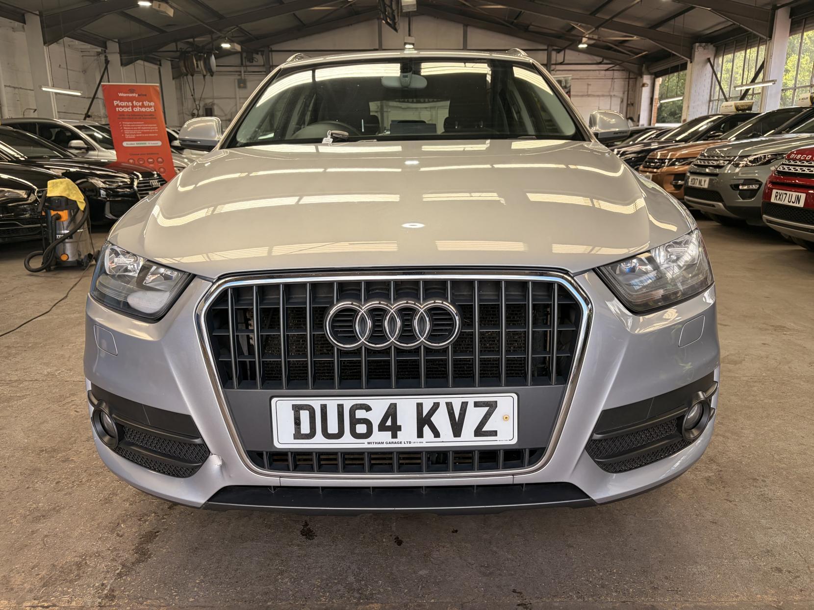 Audi Q3 - Image 2