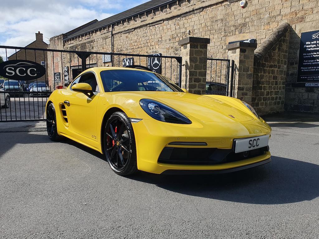 Porsche 718 Cayman - Image 58
