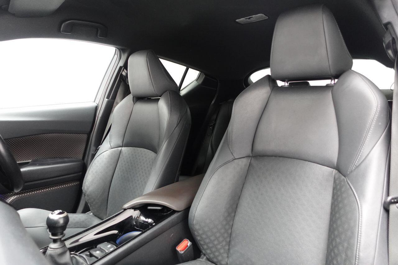 Toyota C-Hr - Image 17