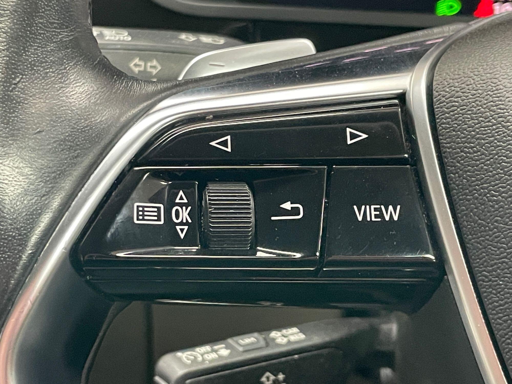 Audi E-Tron - Image 34