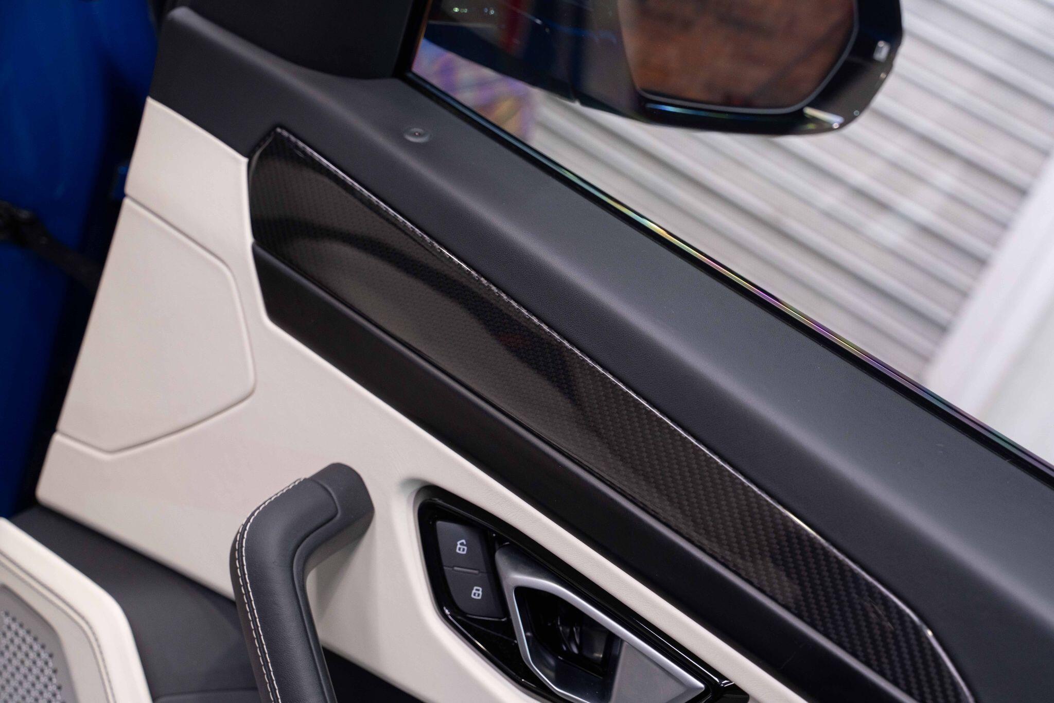 Lamborghini Urus - Image 33