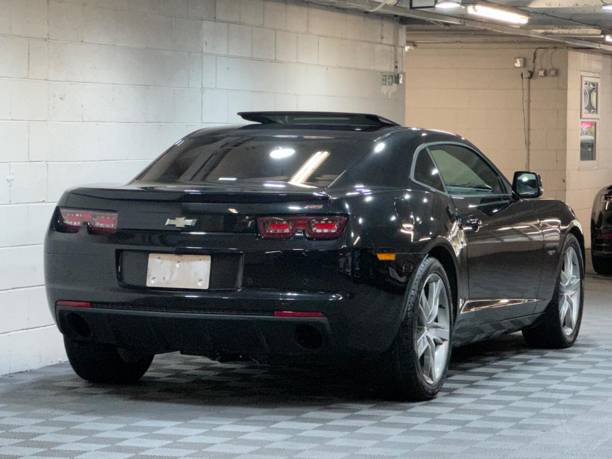 Chevrolet Camaro - Image 4
