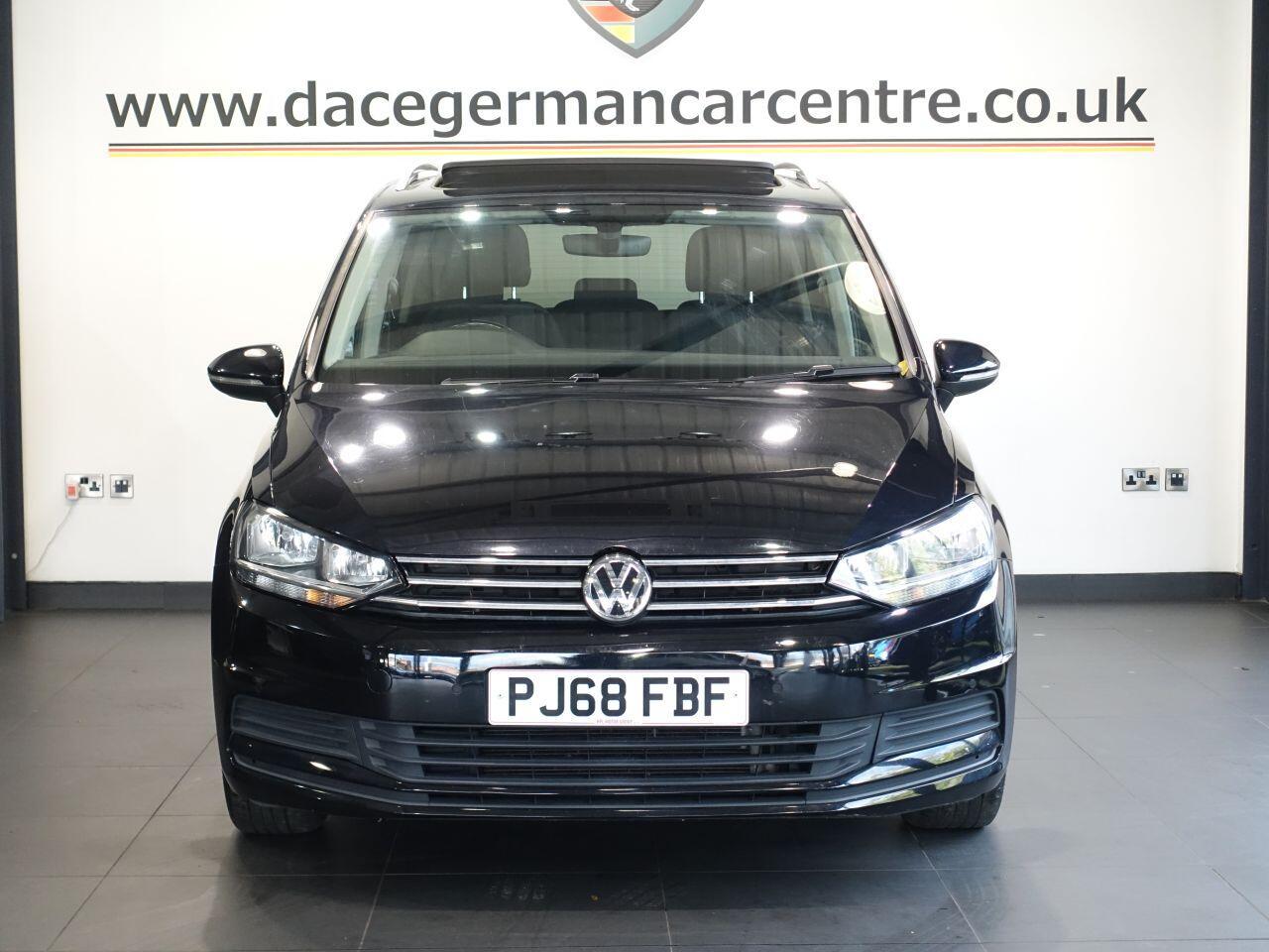 Volkswagen Touran - Image 6