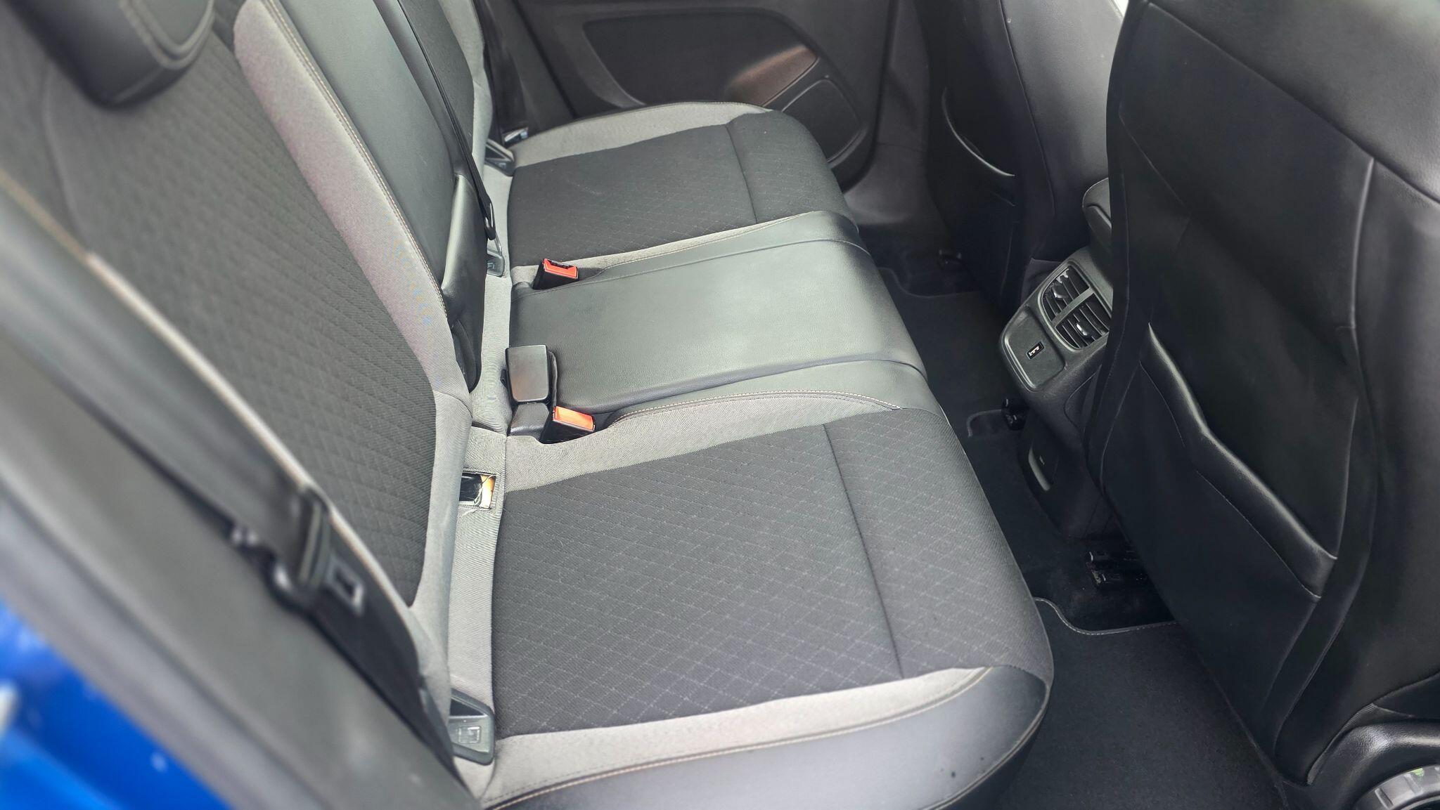 Vauxhall Grandland X - Image 37