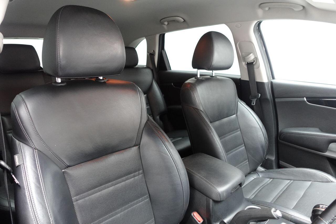 Kia Sorento - Image 9