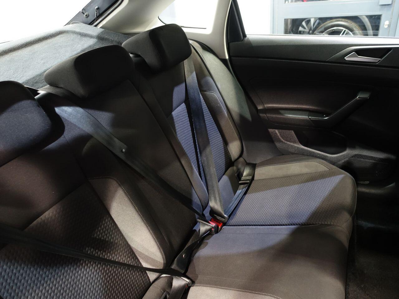 Volkswagen Taigo - Image 19