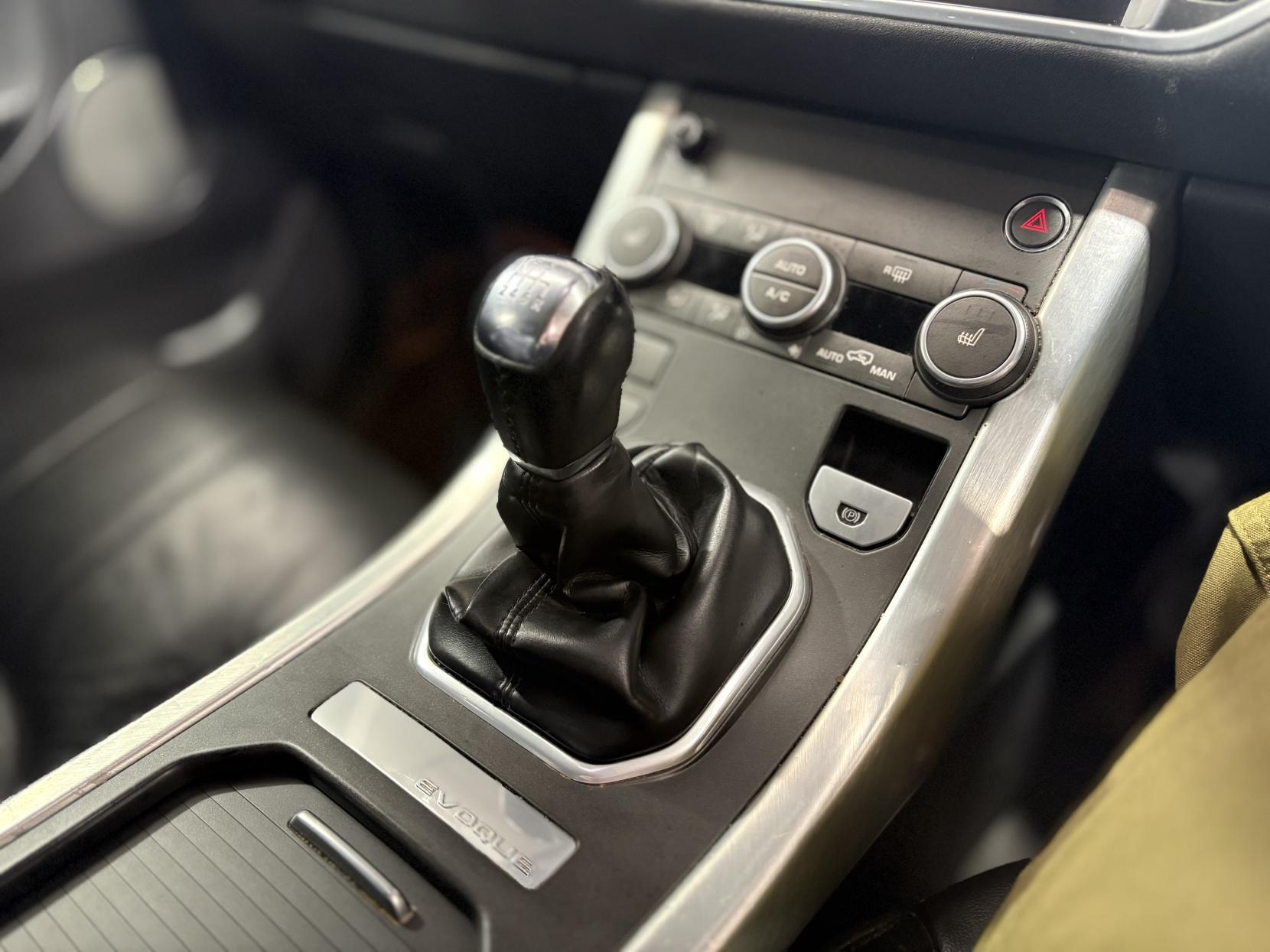 Land Rover Range Rover Evoque - Image 15