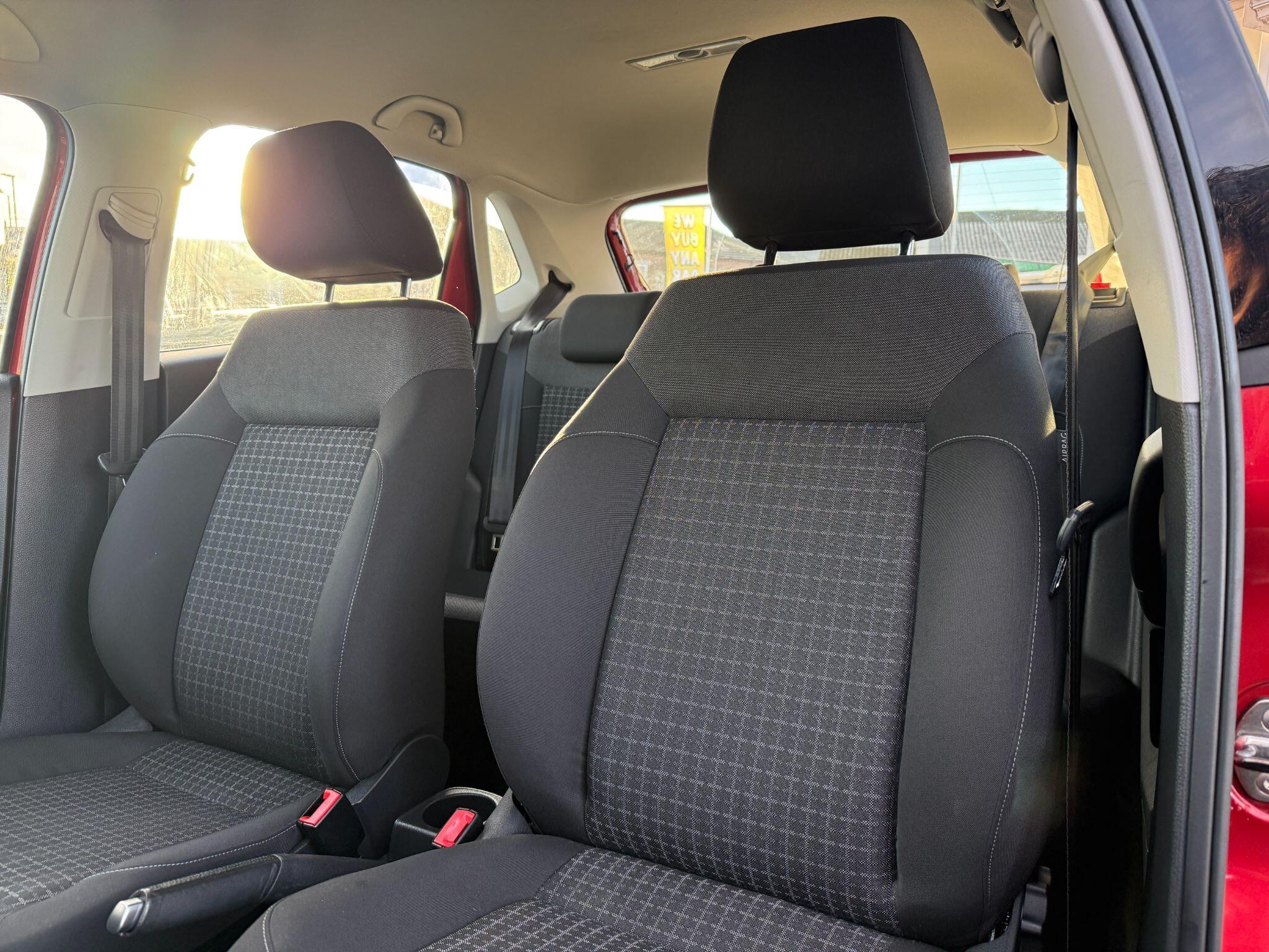 Volkswagen Polo - Image 31