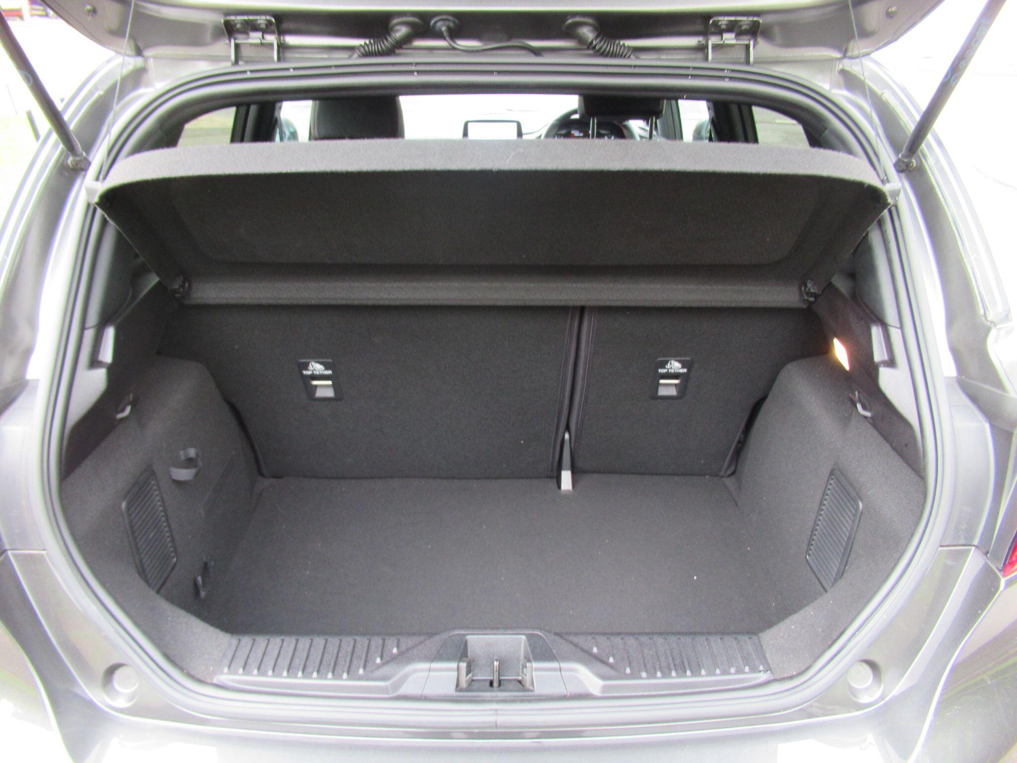 Ford Fiesta - Image 16