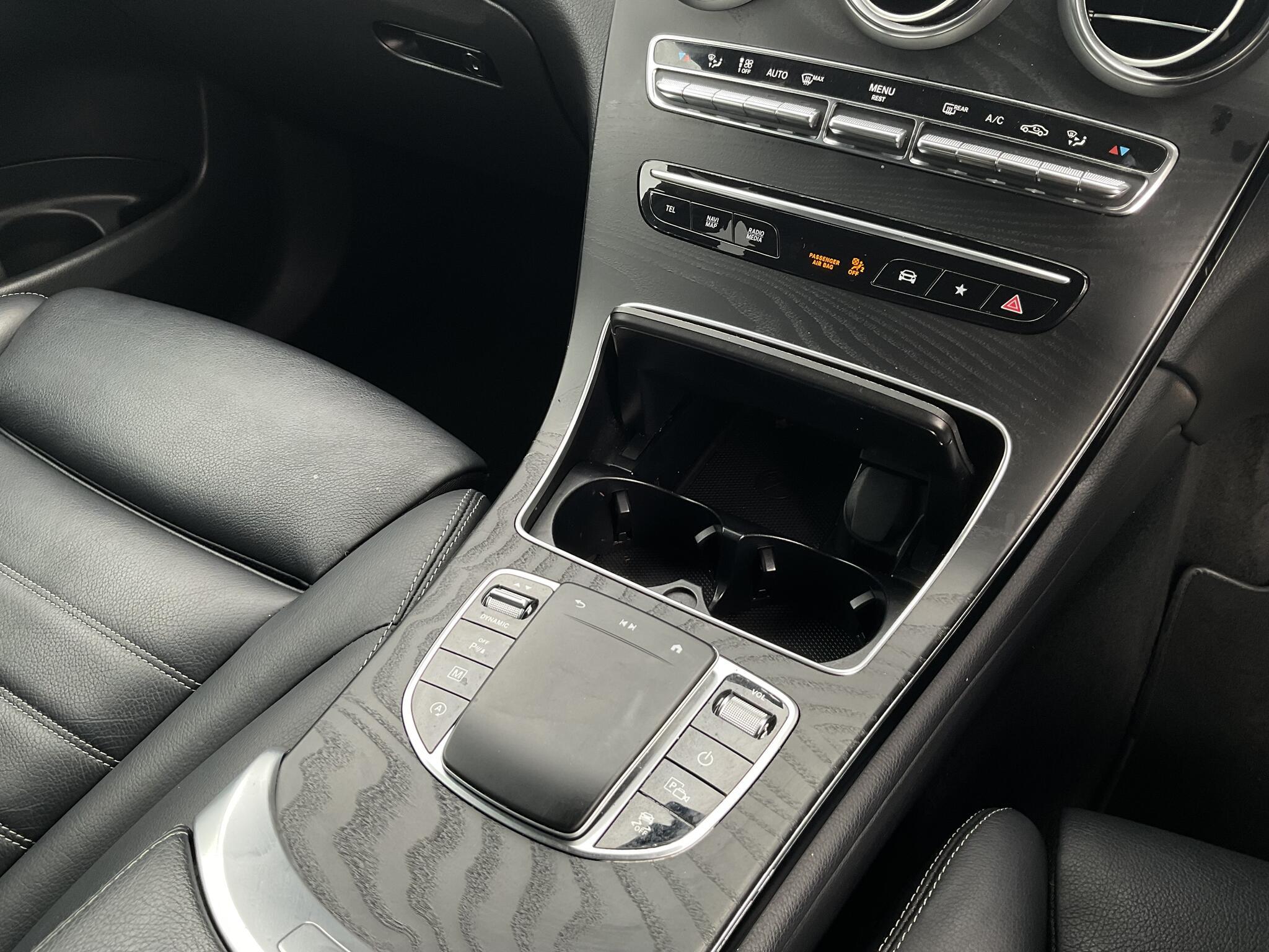 Mercedes GLC - Image 19