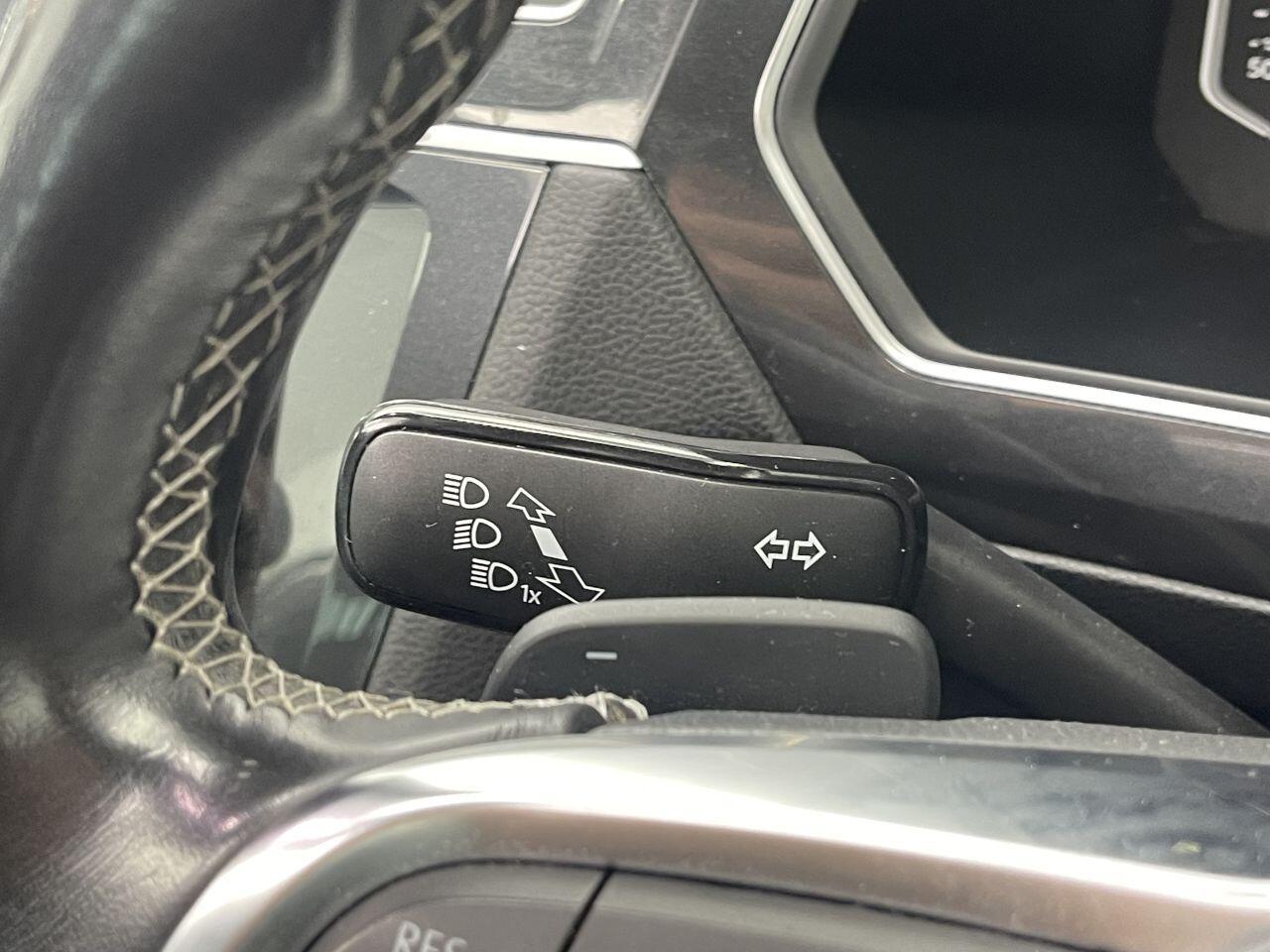 Volkswagen Tiguan - Image 16