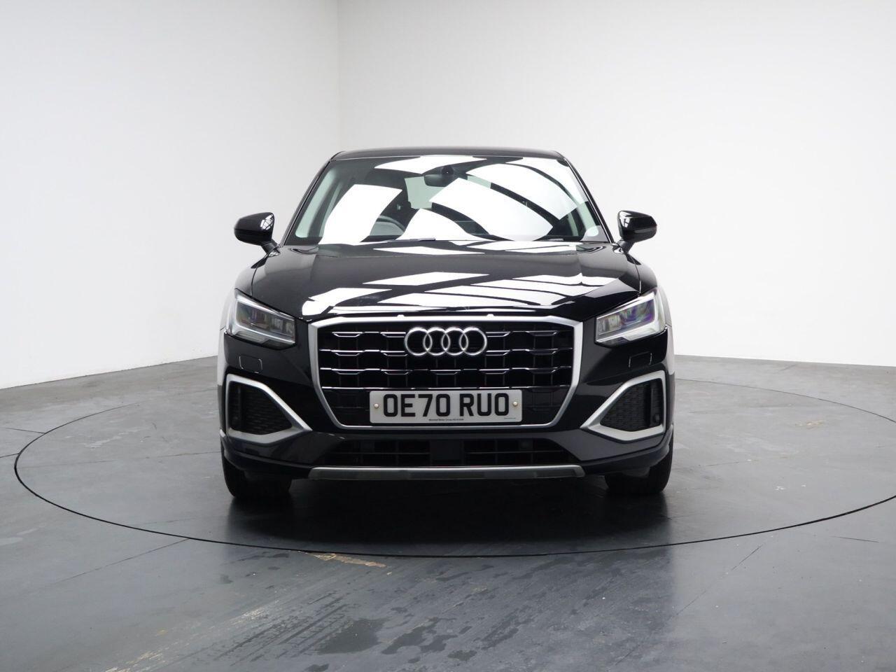 Audi Q2 - Image 8