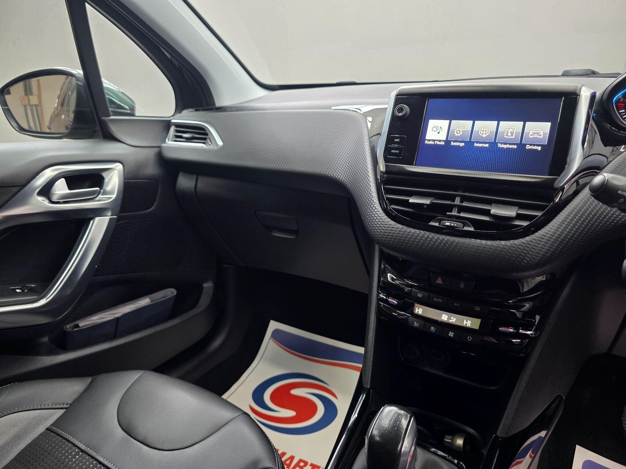 Peugeot 2008 - Image 15