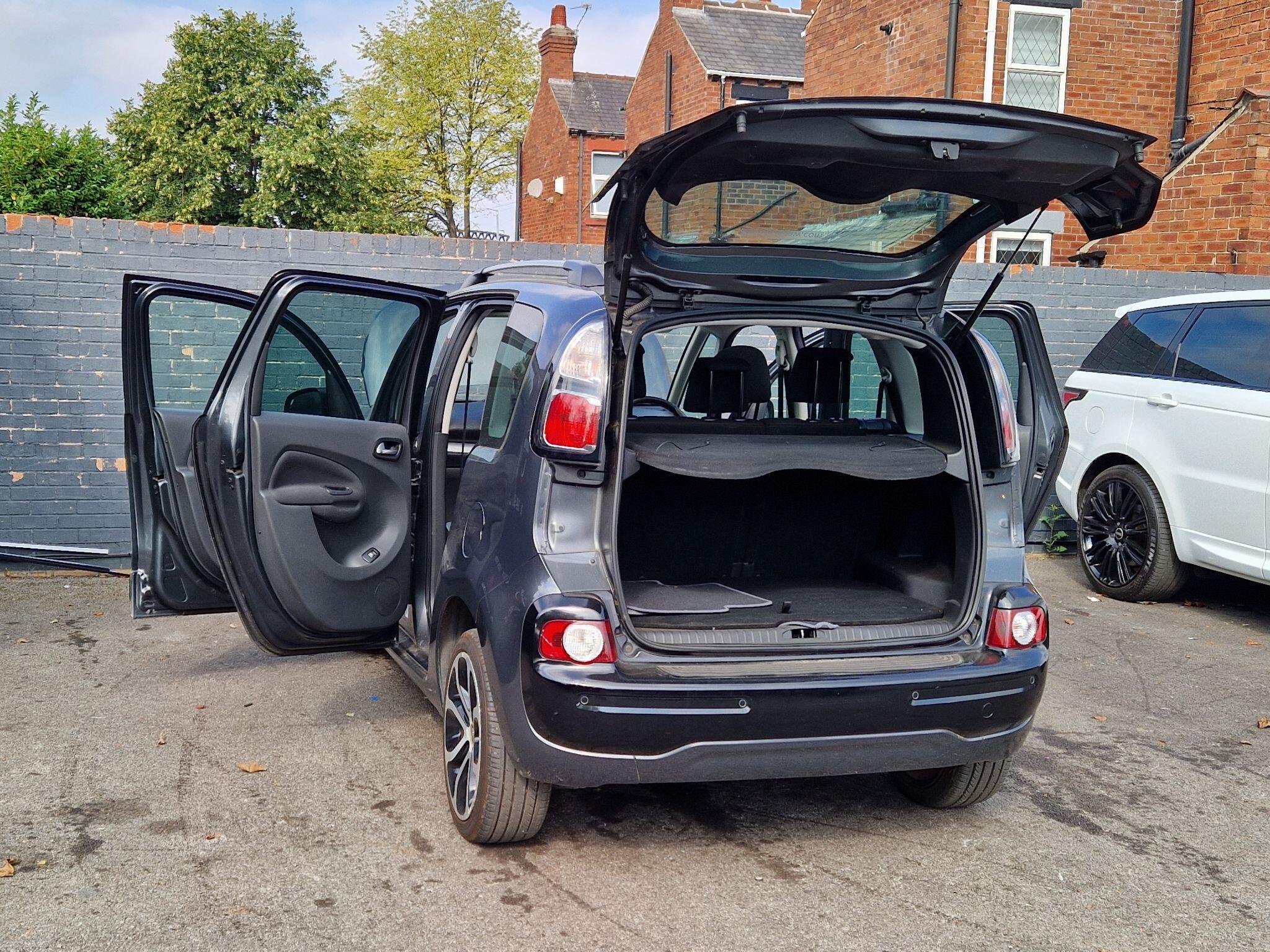 Citroen C3 Picasso - Image 19