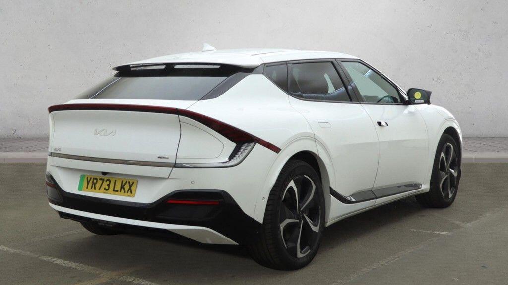 Kia EV6 - Image 7