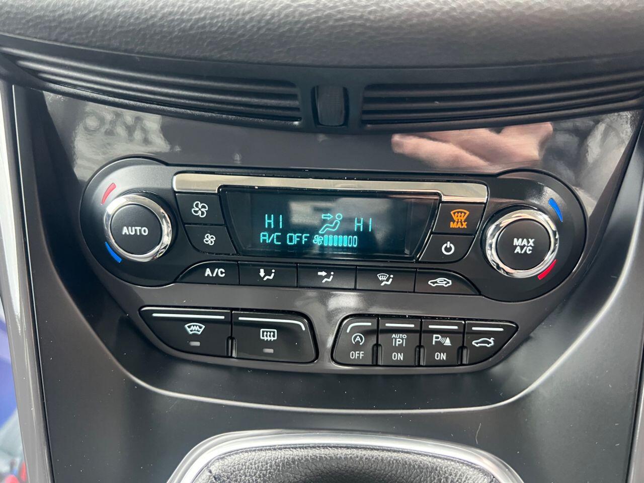 Ford Kuga - Image 39