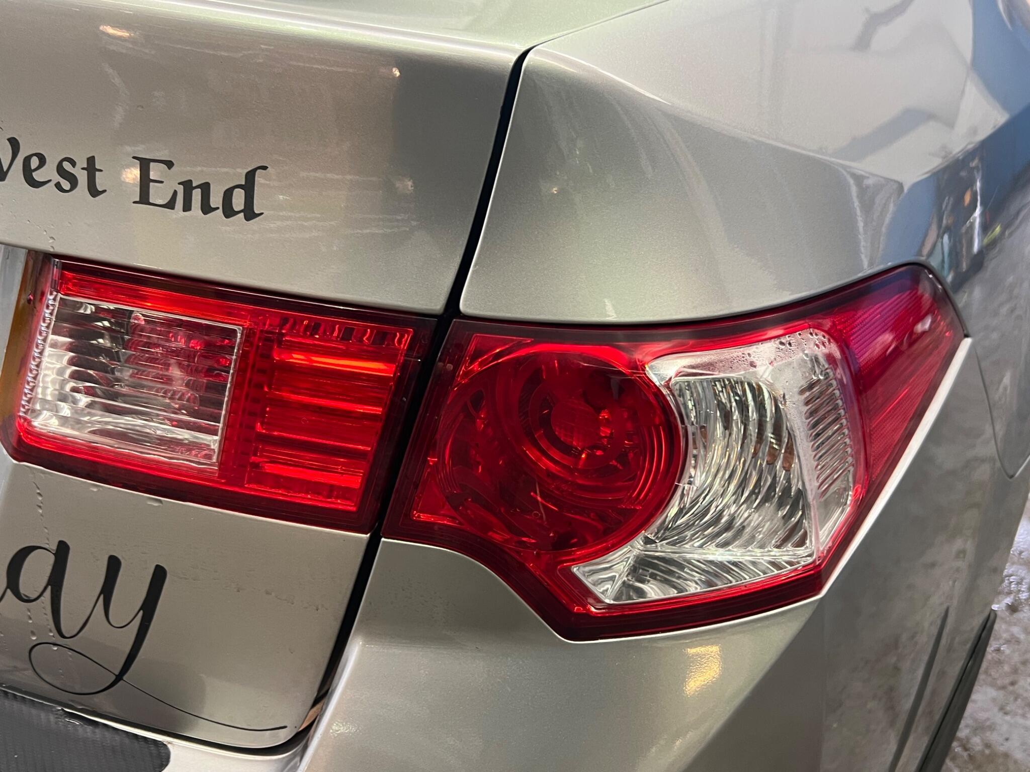 Honda Accord - Image 32