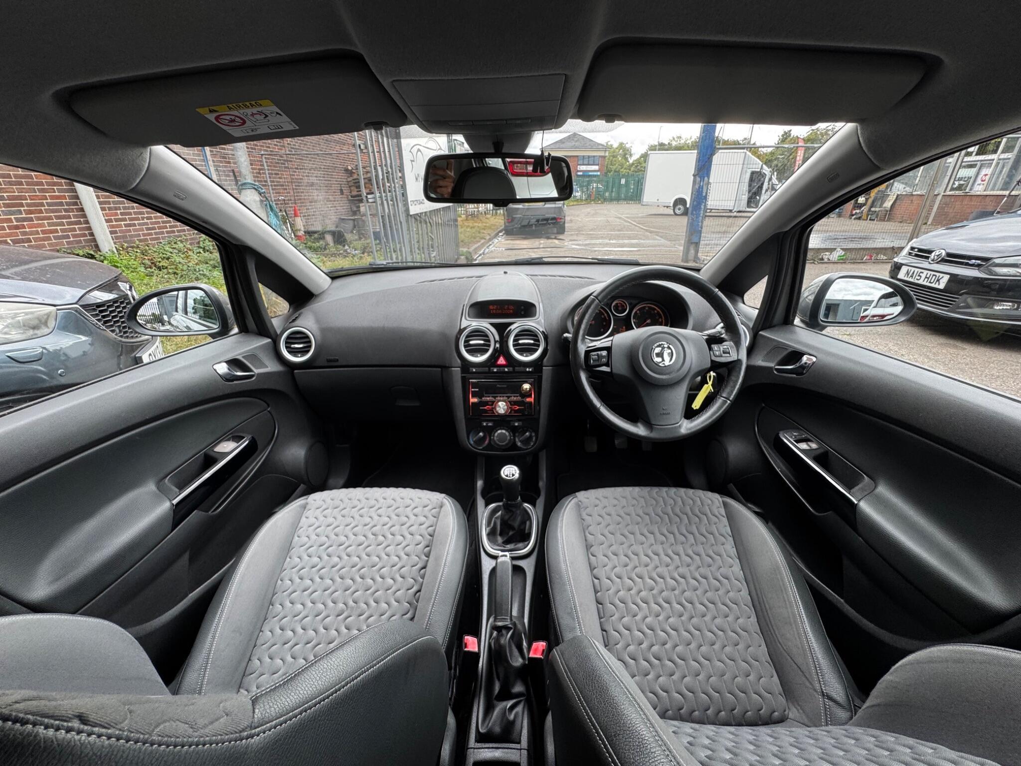 Vauxhall Corsa - Image 9
