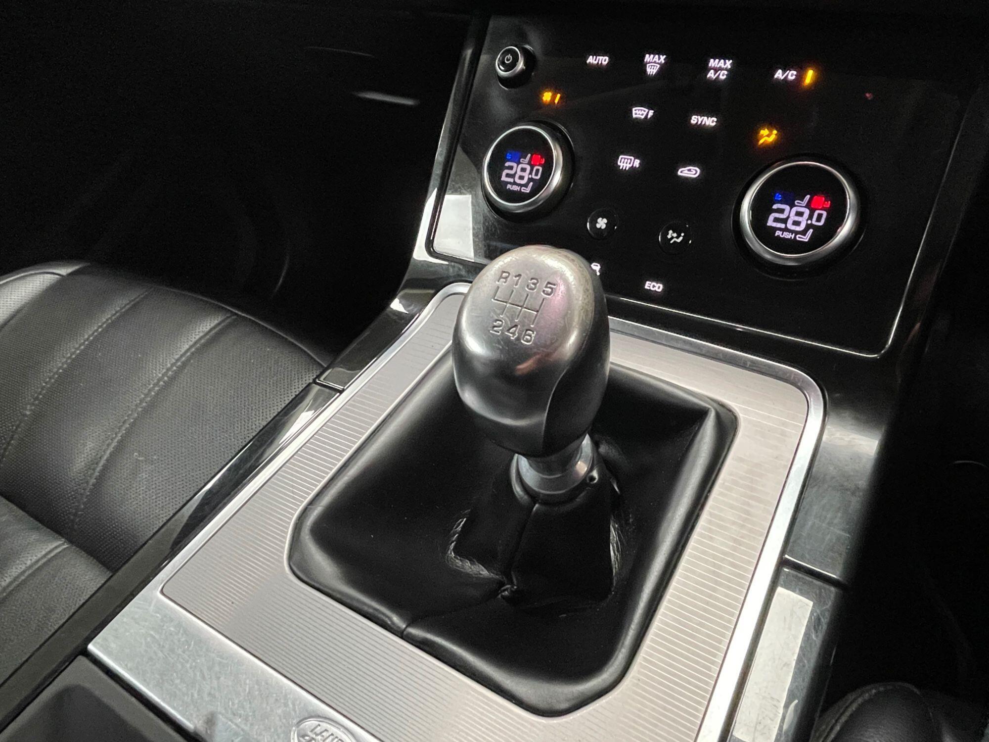 Land Rover Range Rover Evoque - Image 45