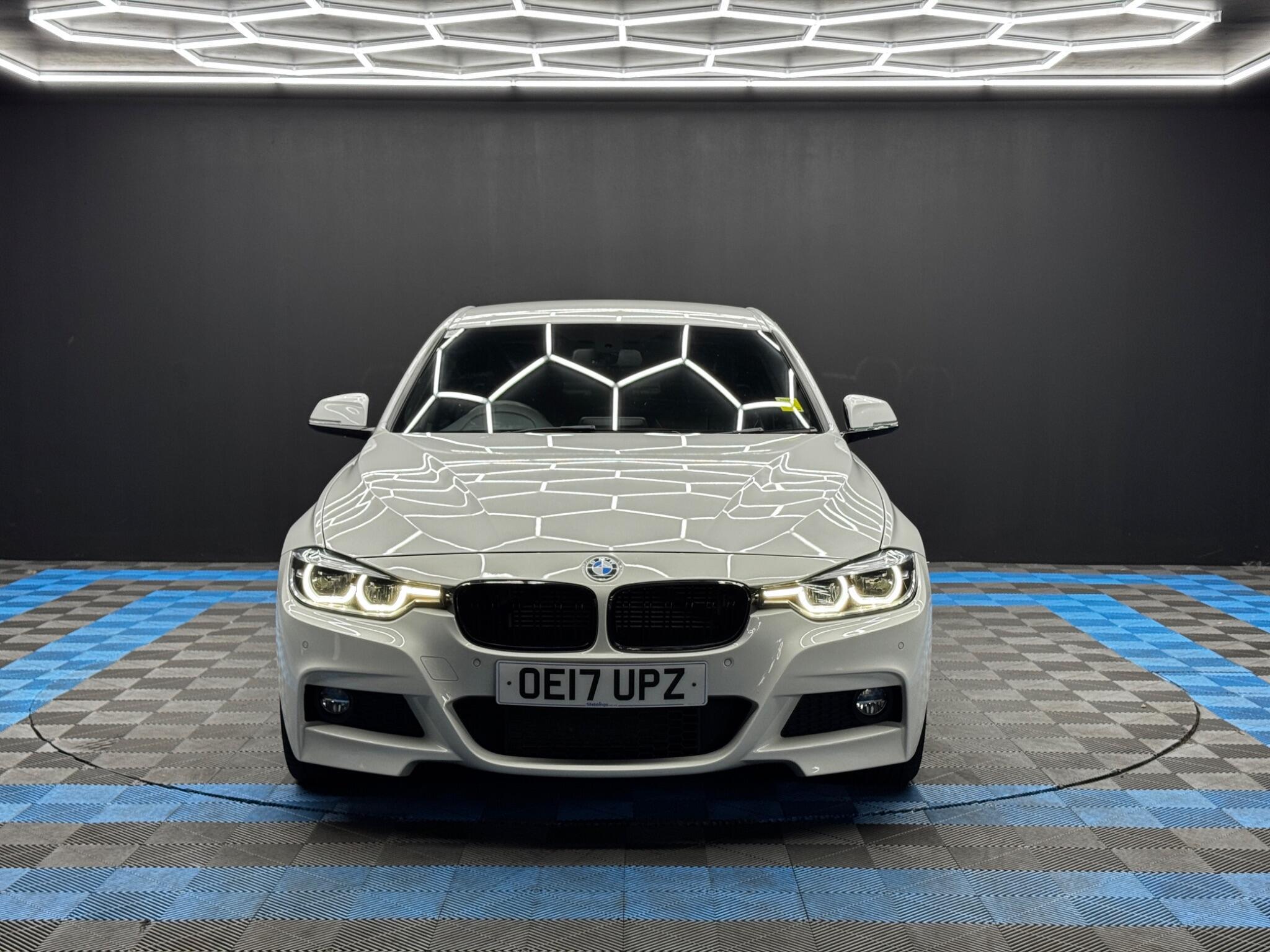 BMW 3 Series - Image 2