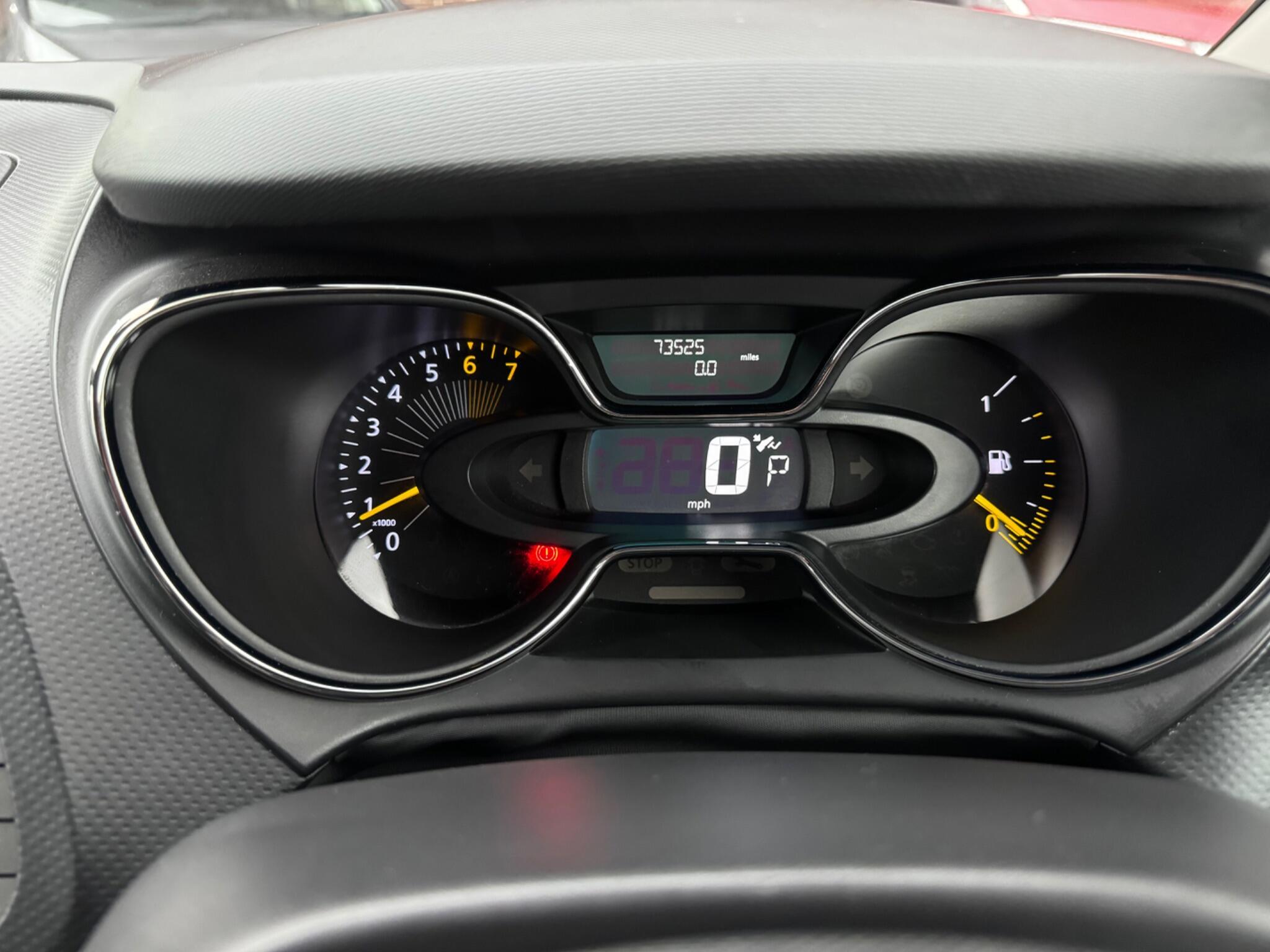 Renault Captur - Image 10